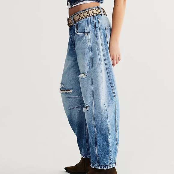 FREE PEOPLE Good Luck Mid-Rise Barrel Jeans! - Picture 4 of 12